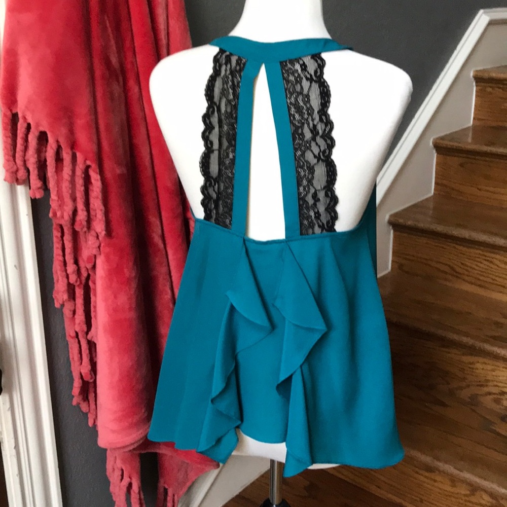 {BCBGeneration} ‘Blue Bird’ Ruffled Top 🖤💙💚 - Picture 2 of 6